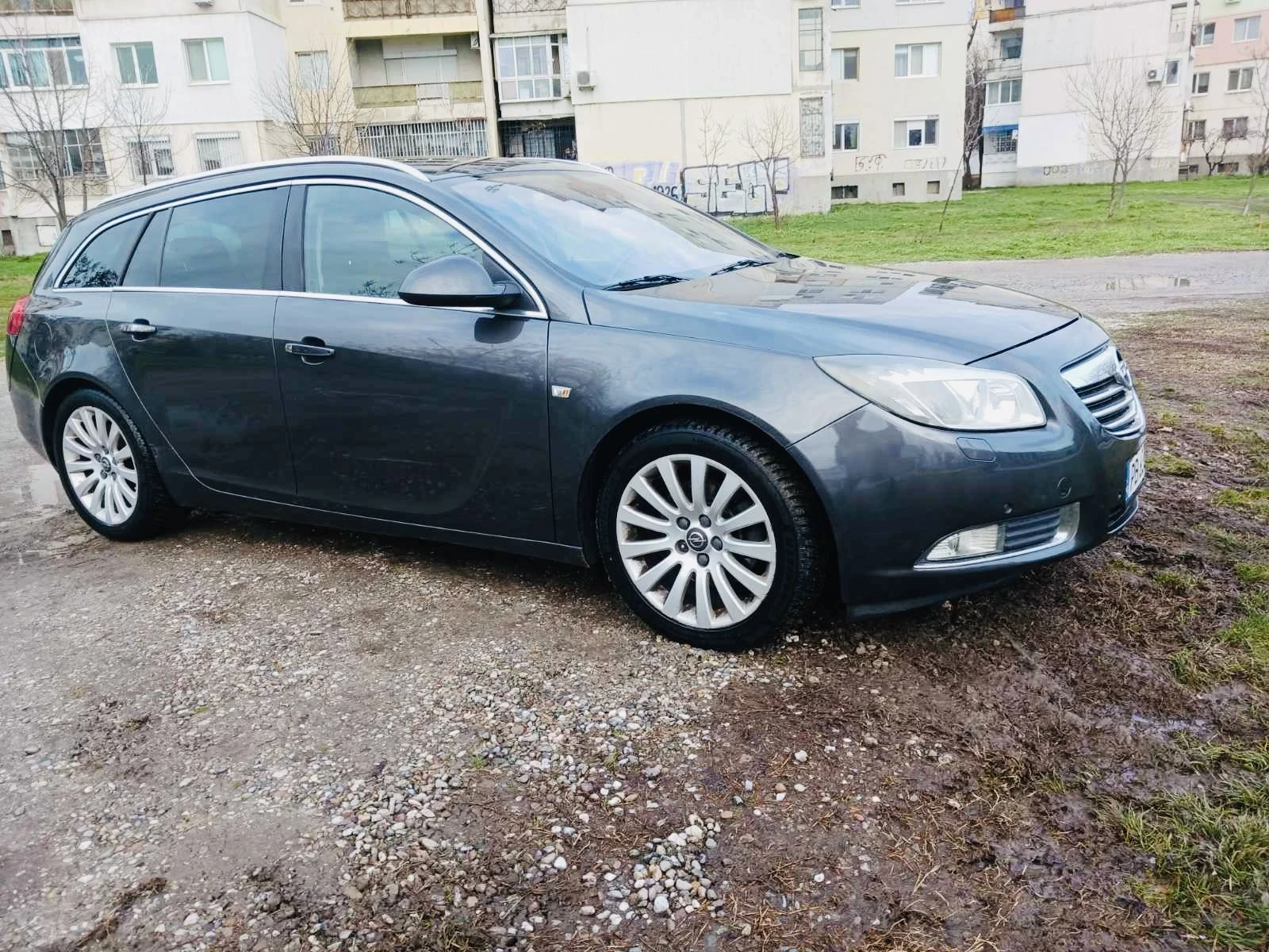 Opel Insignia Sports tourer - изображение 3