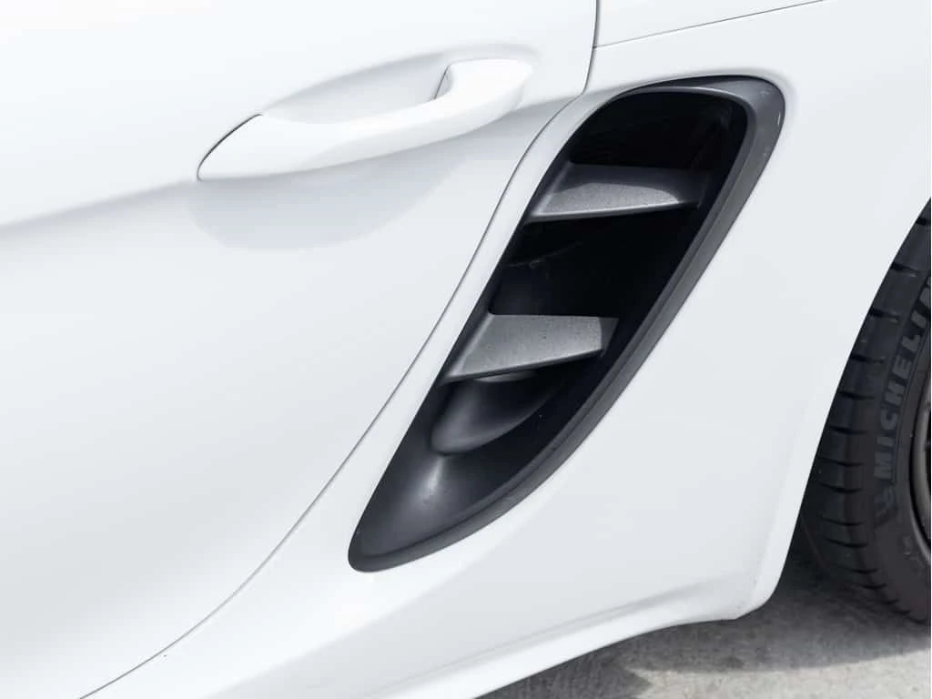 Porsche Cayman * GTS Coupe | Warranty Until November 2026 * CARFA, снимка 10 - Автомобили и джипове - 53975785