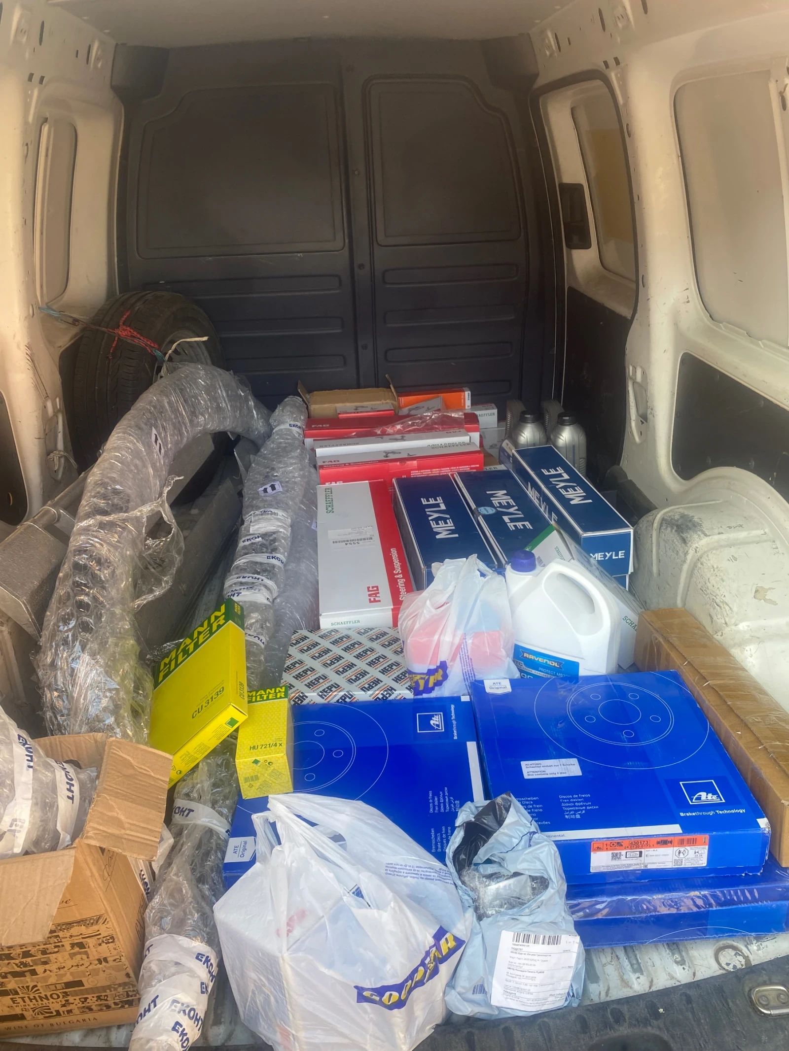 BMW 530 BMW 530d Е60 , снимка 14 - Автомобили и джипове - 54041689