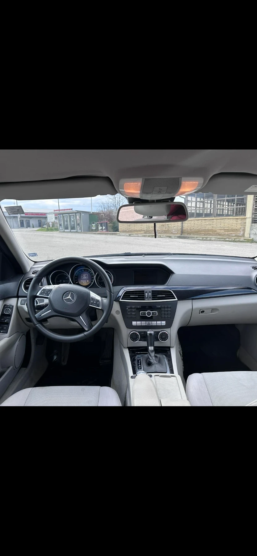Mercedes-Benz C 220, снимка 9 - Автомобили и джипове - 54141494
