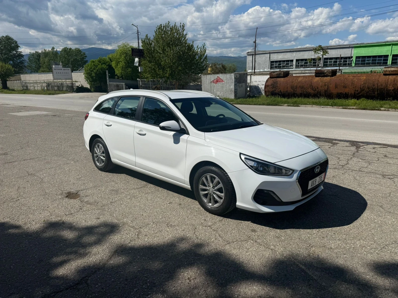 Hyundai I30 1, 6 CRDI, снимка 2 - Автомобили и джипове - 54294672