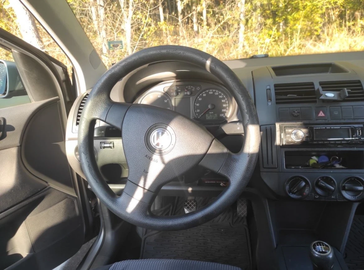 VW Polo, снимка 3 - Автомобили и джипове - 54378218