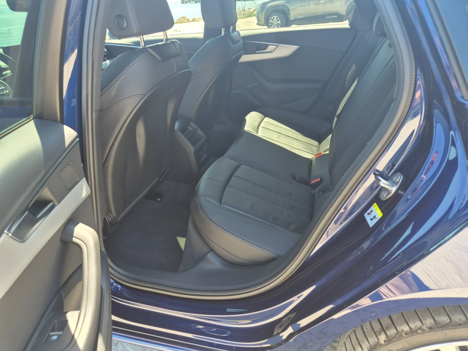 Audi A4 2.0tfsi, снимка 14 - Автомобили и джипове - 54405048