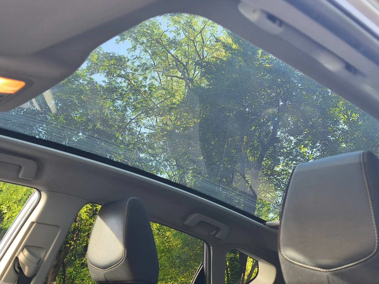 Toyota Auris, снимка 11 - Автомобили и джипове - 54697988