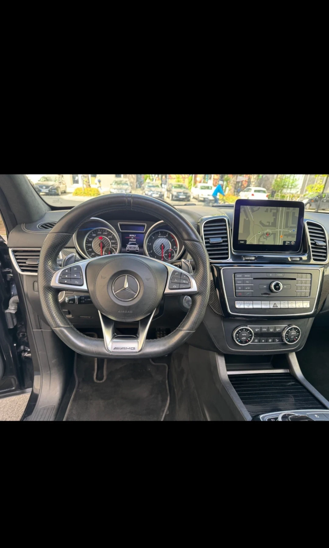 Mercedes-Benz CLS 500 AMG B&Q FULL MAX !!!, снимка 10 - Автомобили и джипове - 54876358