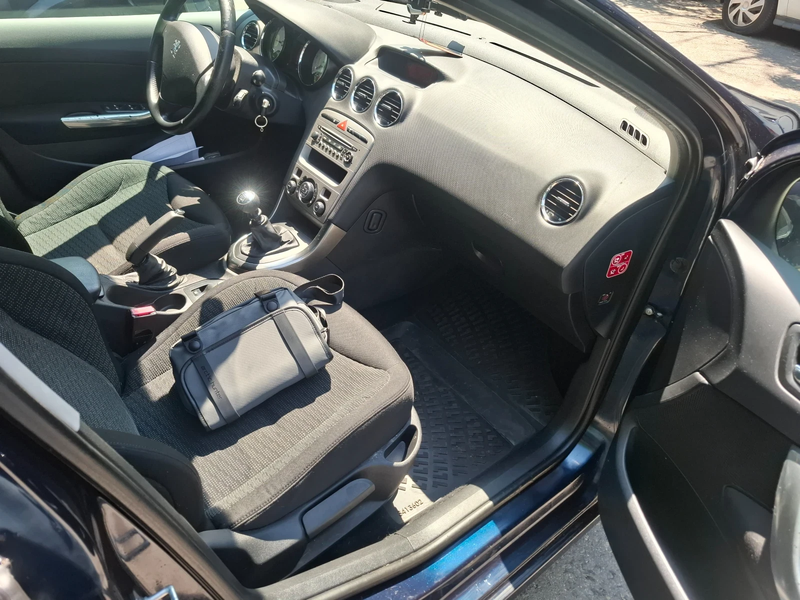 Peugeot 308 2.0 SW, снимка 8 - Автомобили и джипове - 54889881
