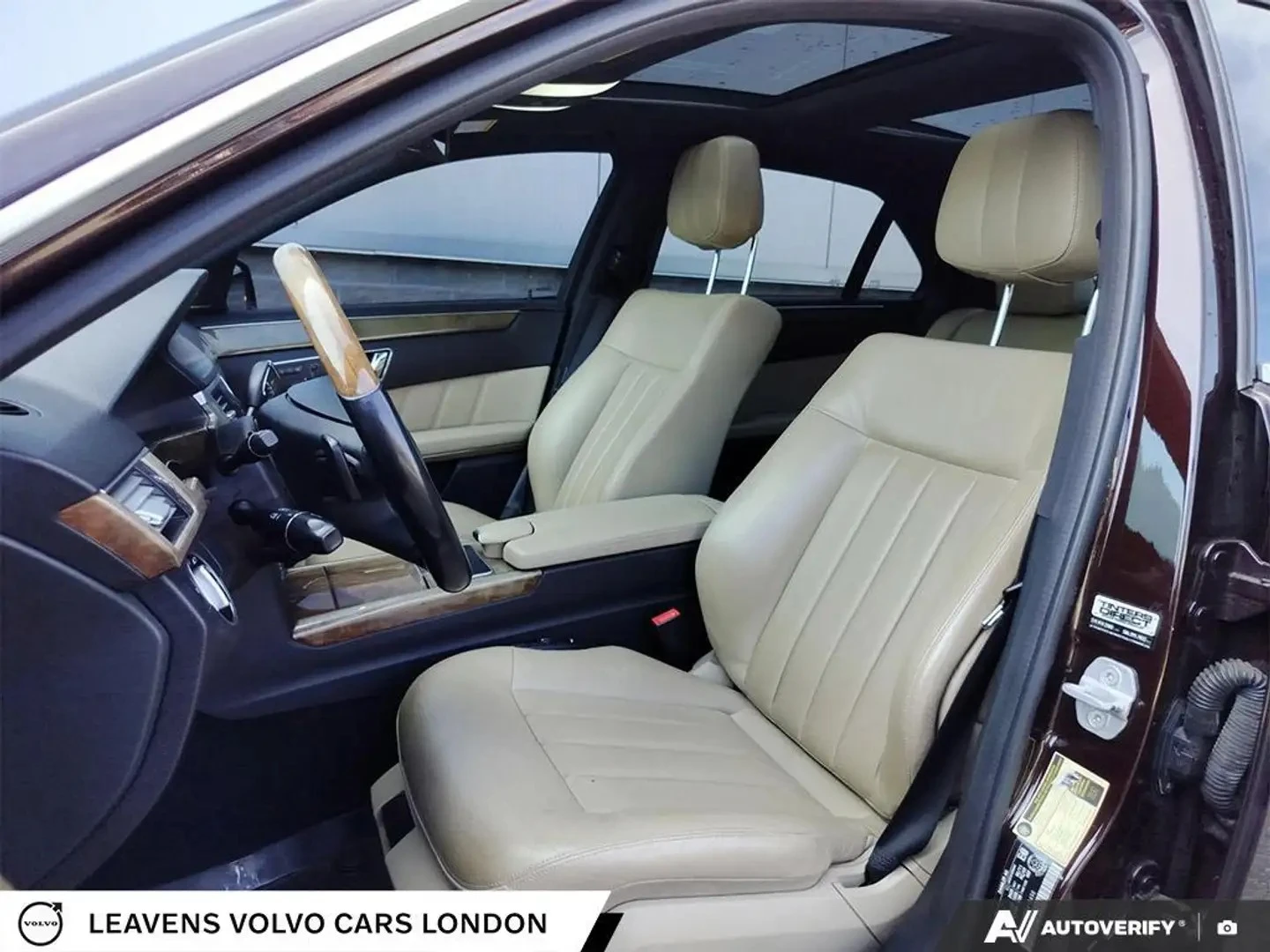 Mercedes-Benz E 500 E550 | V8 | Safety Certified | Great History, снимка 16 - Автомобили и джипове - 55123969