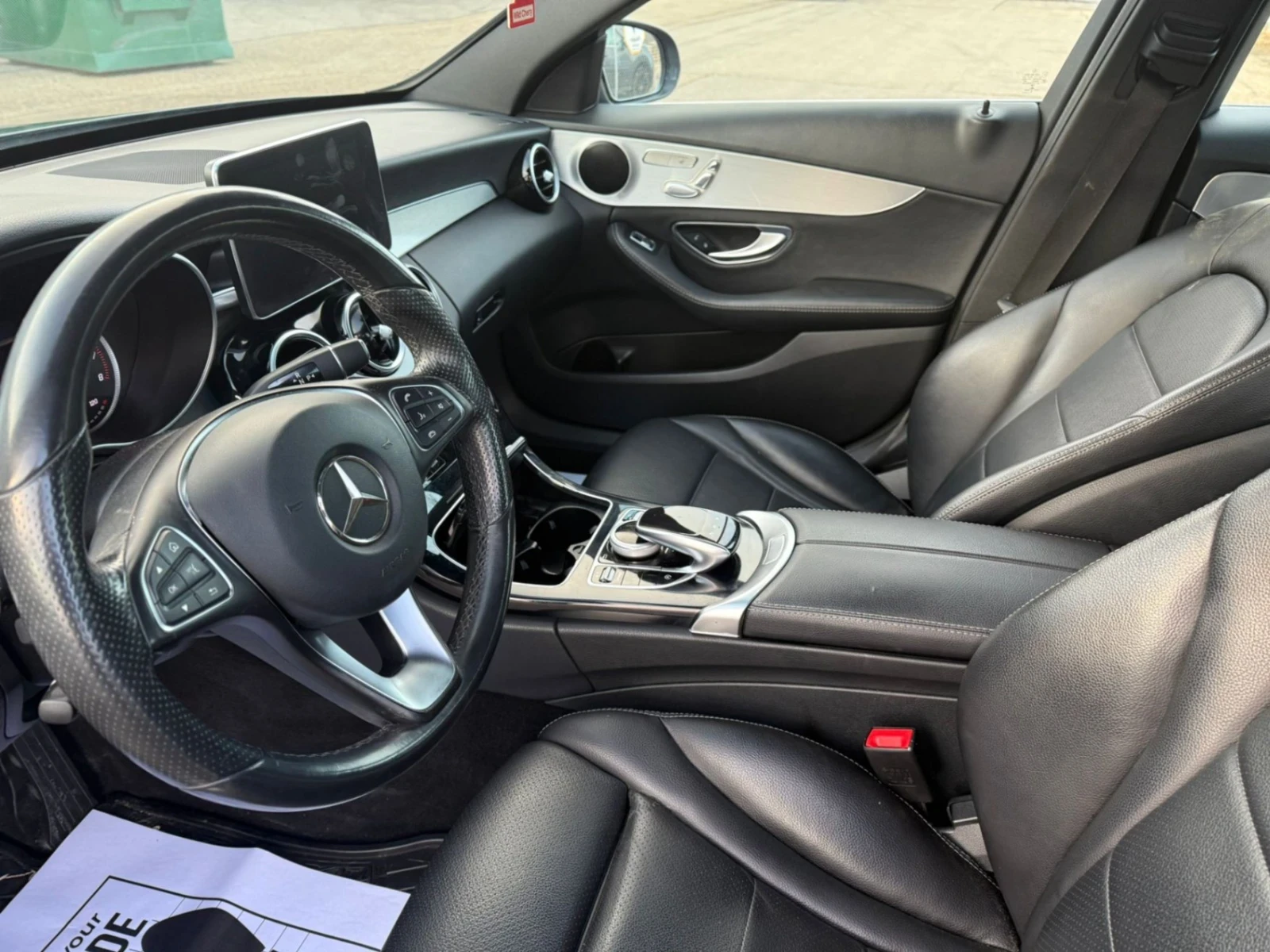 Mercedes-Benz C 300 ПОДГРЕВ* ПАНОРАМА* KEYLESS* CARFAX , снимка 6 - Автомобили и джипове - 55213463