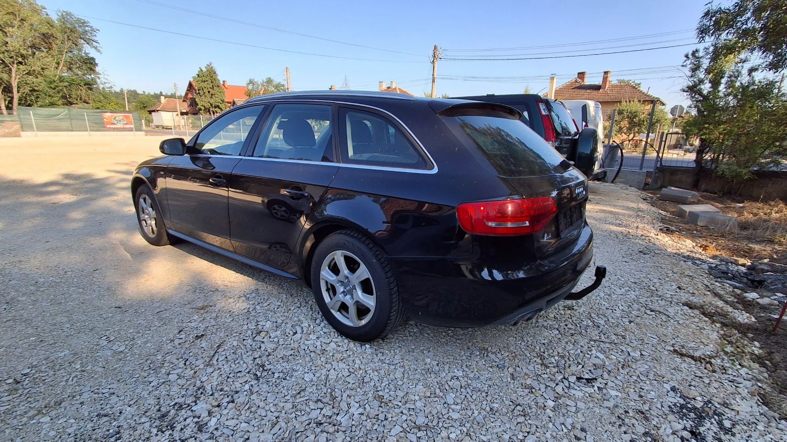 Audi A4 2.0tdi, снимка 6 - Автомобили и джипове - 55244344