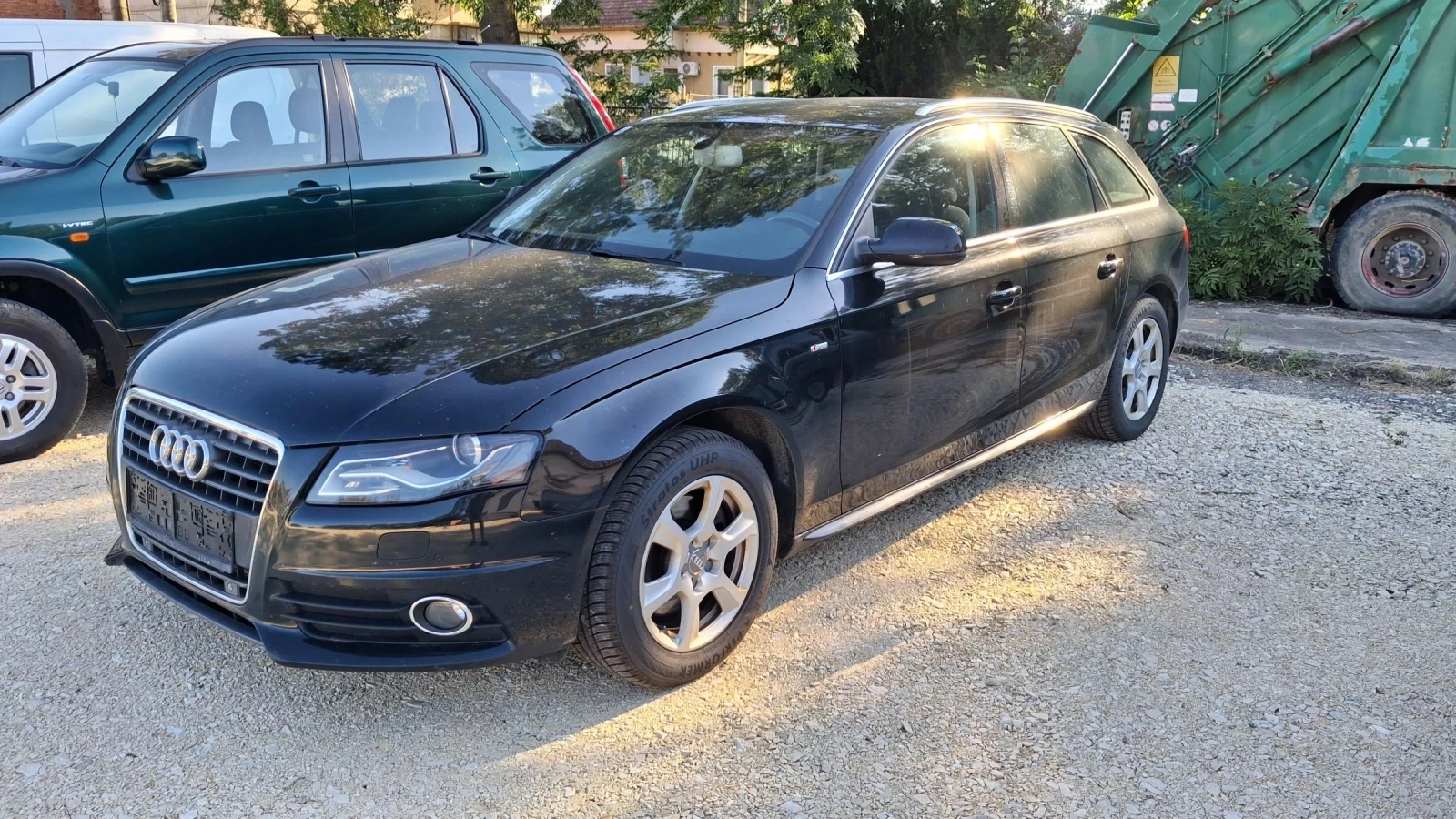 Audi A4 2.0tdi, снимка 2 - Автомобили и джипове - 55244344