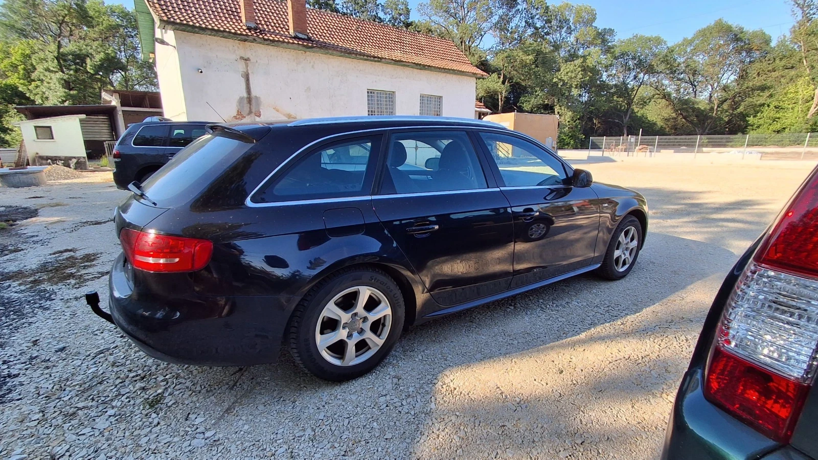 Audi A4 2.0tdi, снимка 5 - Автомобили и джипове - 55244344