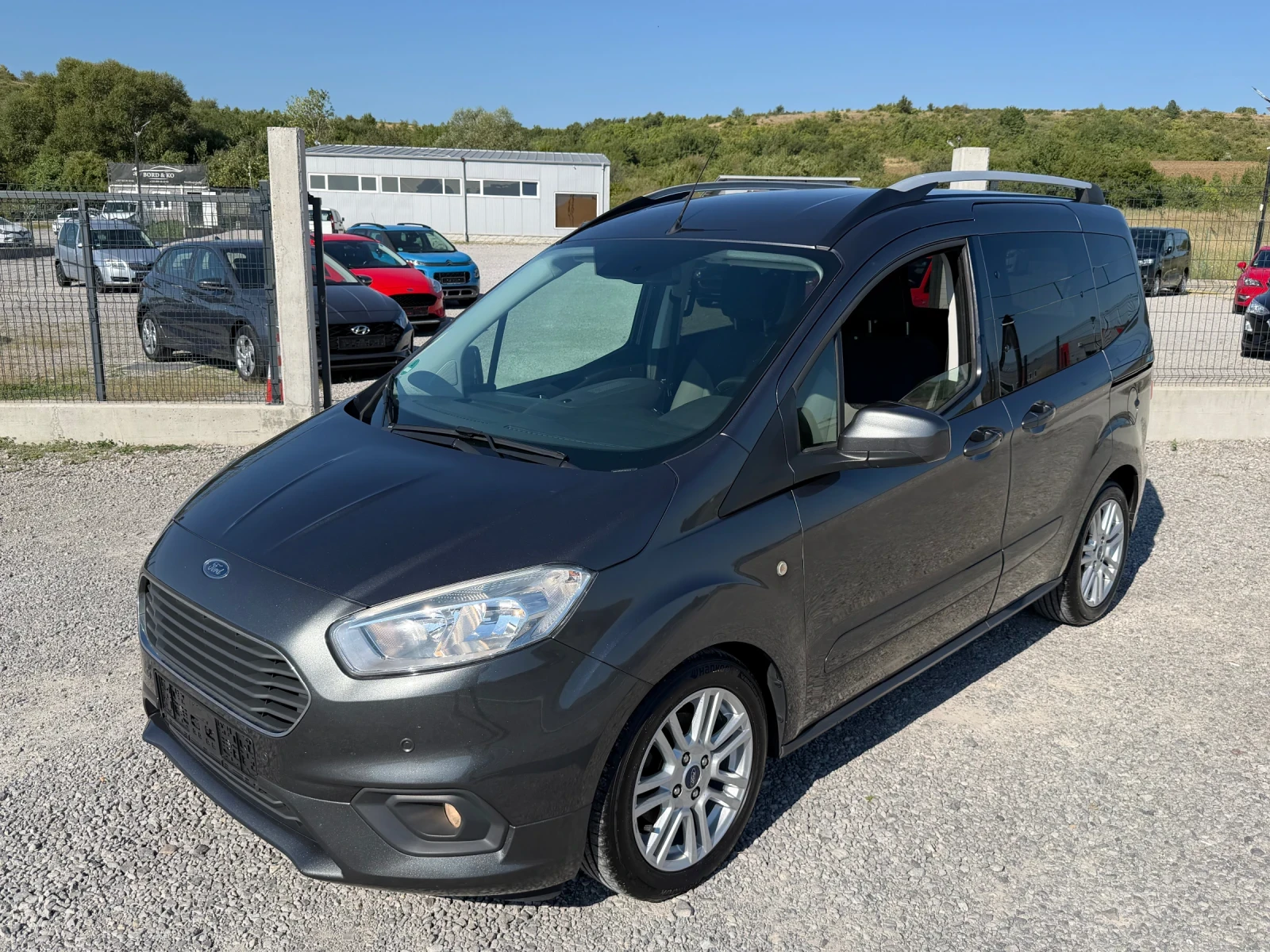 Ford Courier TOURNEO FACELIFT 1.0i TITANIUM EURO 6.2 TUV, снимка 2 - Автомобили и джипове - 55541222