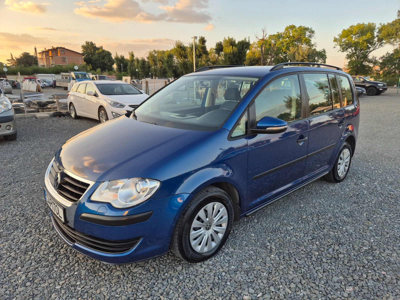 VW Touran 1.9TDI 90к.с., снимка 3 - Автомобили и джипове - 55867622