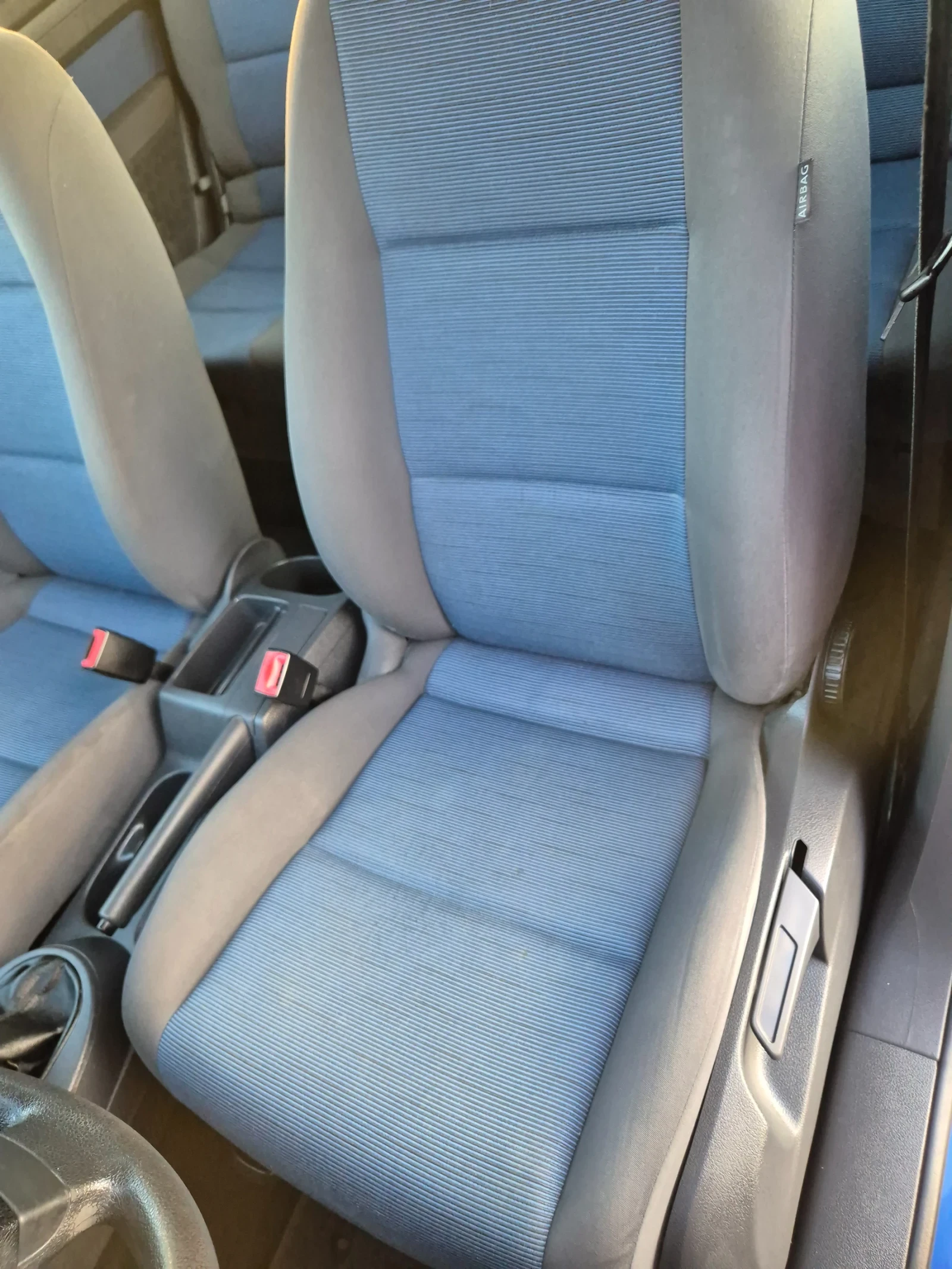 VW Touran 1.9TDI 90к.с., снимка 7 - Автомобили и джипове - 55867622