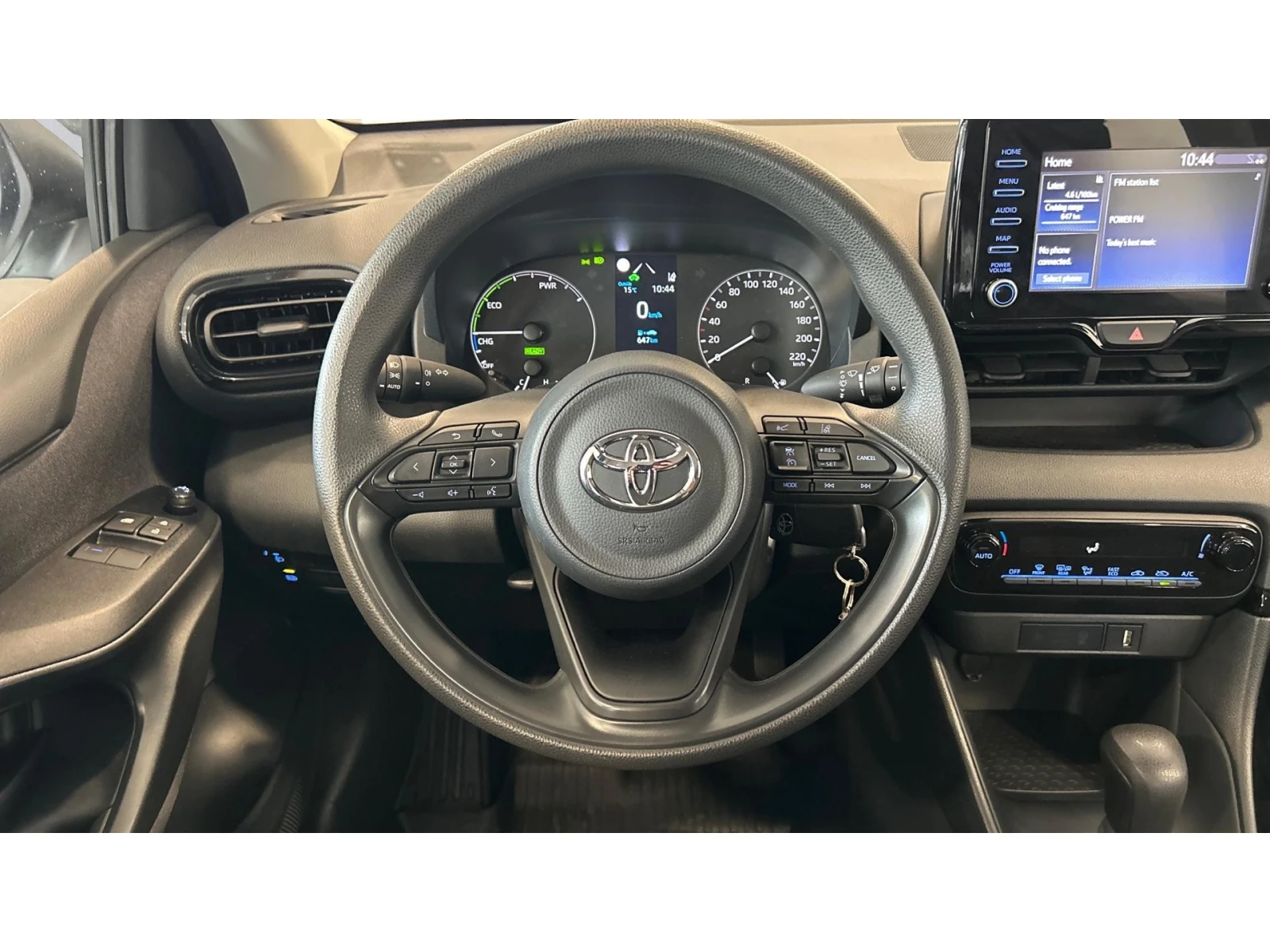 Toyota Yaris ������� ������ �� 200   | Mobile.bg � ����������� 9
