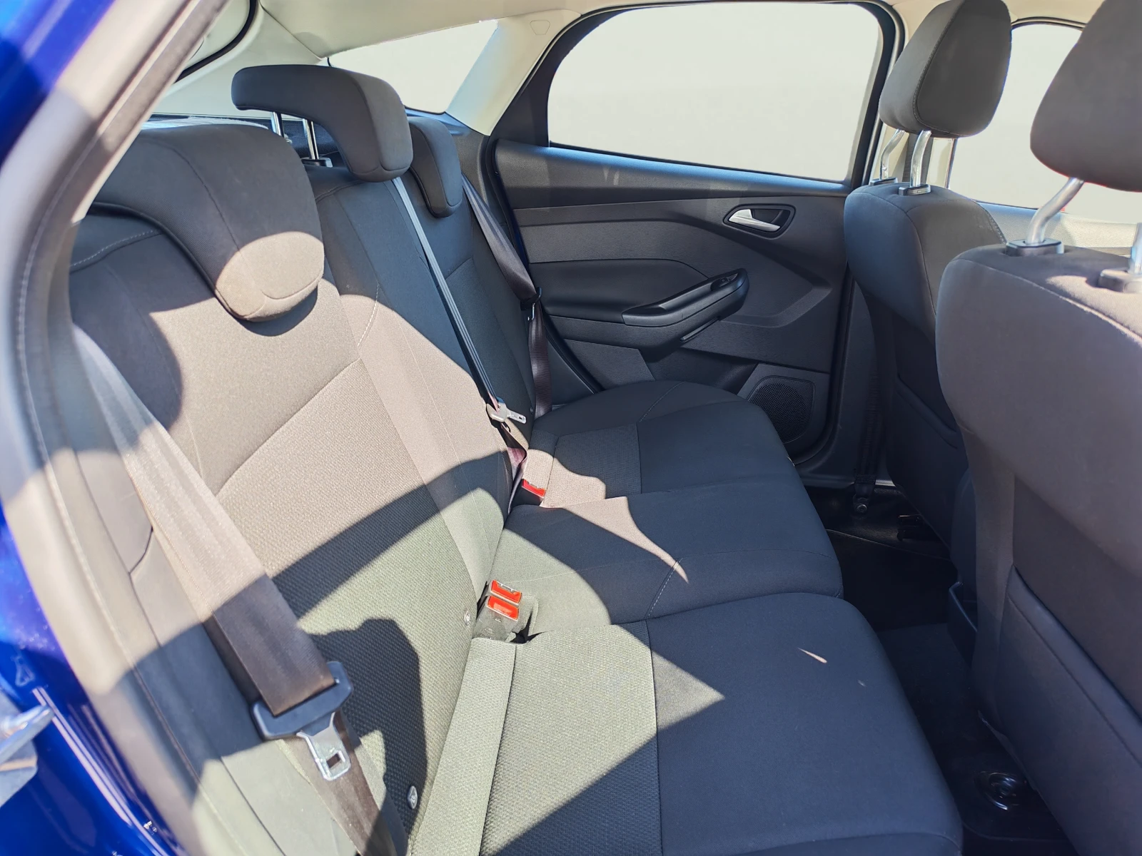Ford Focus 1.0 EcoBoost, снимка 9 - Автомобили и джипове - 56602549
