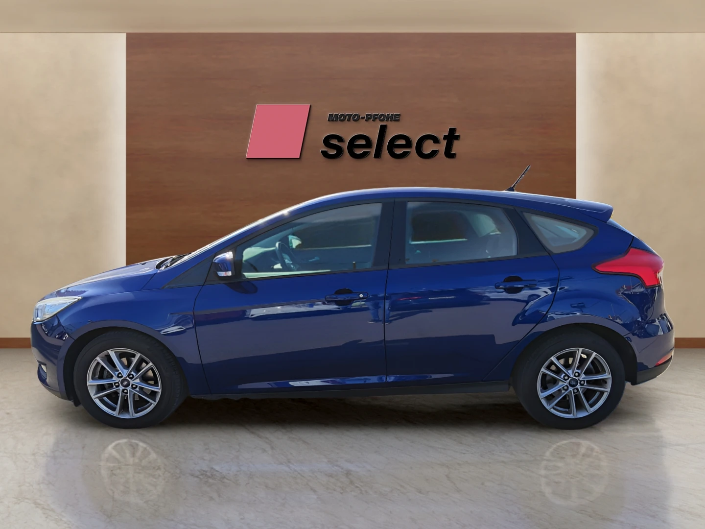 Ford Focus 1.0 EcoBoost, снимка 2 - Автомобили и джипове - 56602549