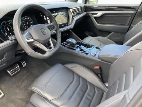 VW Touareg 3.0 TDI 4MOTION R-LINE PANORAMA CAMERA IQ.DRIVE , снимка 6
