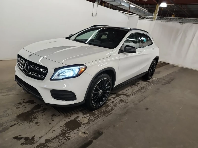 Mercedes-Benz GLA 250 * CARFAX * ЦЕНА ДО БЪЛГАРИЯ