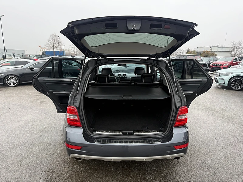 Mercedes-Benz ML 300 FACE-4х4-2011г-LED-XENON-ПОДГРЯВАНЕ-GERMANIA-FULL!, снимка 16 - Автомобили и джипове - 53220193