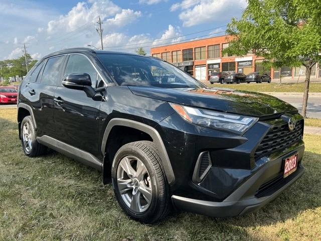 Toyota Rav4 / XLE / AWD / CARFAX / ОПЦИЯ ЗА ФИНАНСИРАНЕ /, снимка 3 - Автомобили и джипове - 53298873