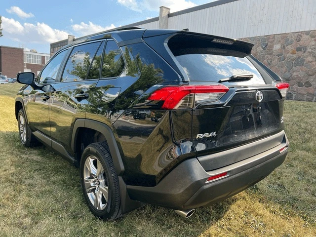 Toyota Rav4 / XLE / AWD / CARFAX / ОПЦИЯ ЗА ФИНАНСИРАНЕ /, снимка 7 - Автомобили и джипове - 53298873