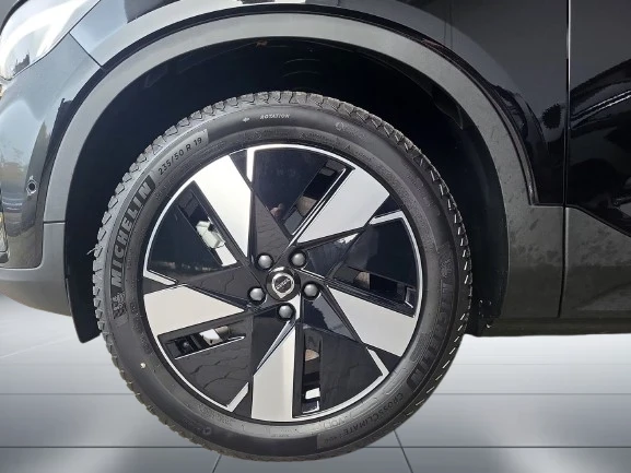 Volvo XC40 Recharge AWD = Ultimate = Гаранция, снимка 5 - Автомобили и джипове - 55752626