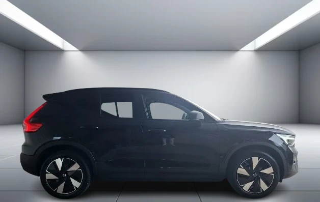 Volvo XC40 Recharge AWD = Ultimate = Гаранция, снимка 4 - Автомобили и джипове - 55752626