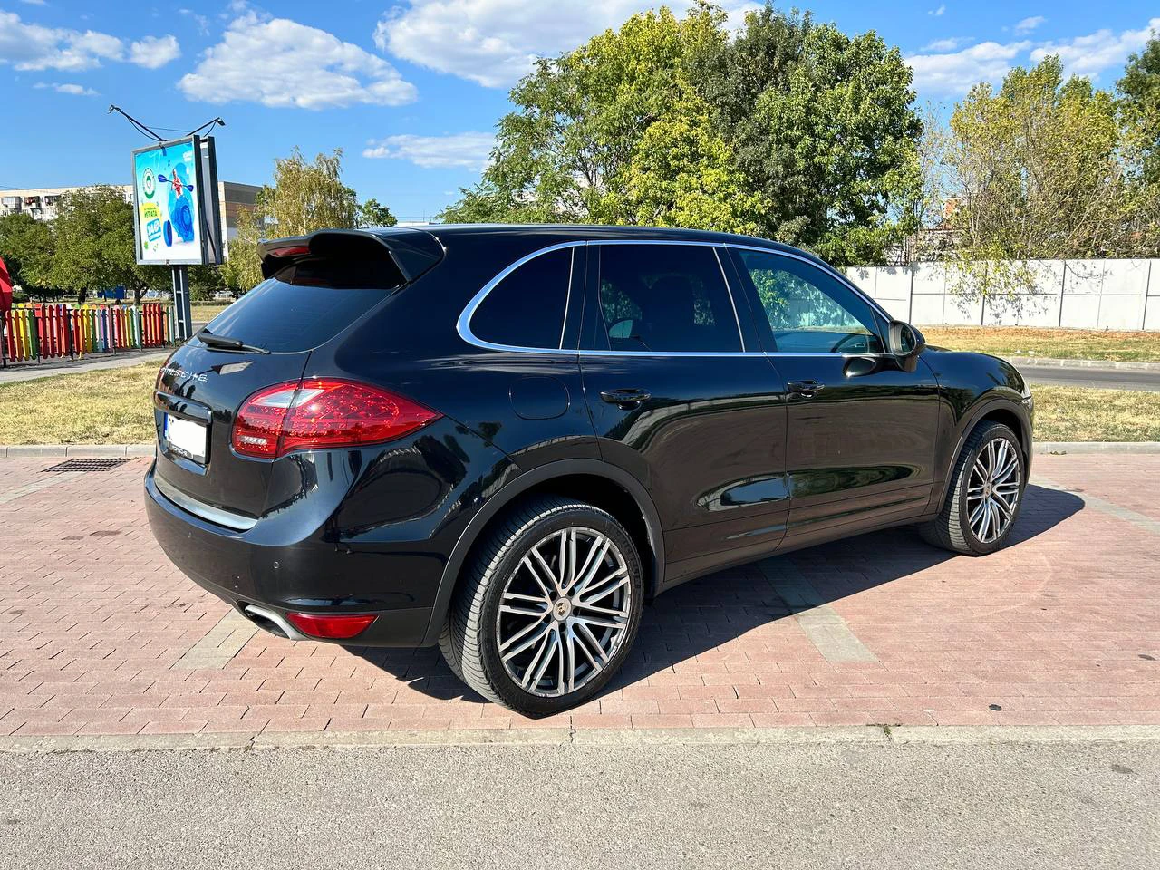 Porsche Cayenne 3.0D 245кс - изображение 2