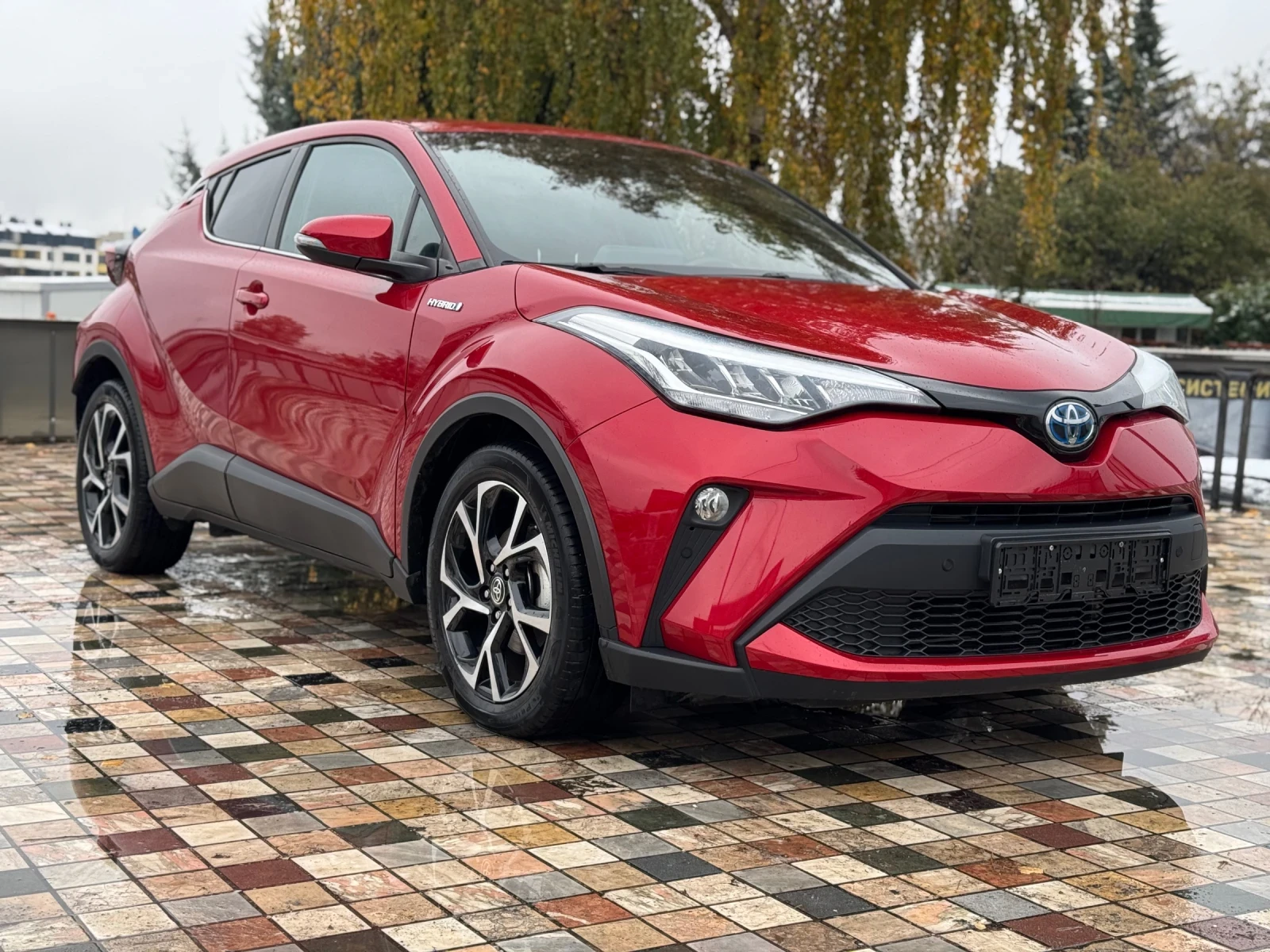 Toyota C-HR 2.0/184к.с./Hybrid/Гаранция/37000км. - изображение 3