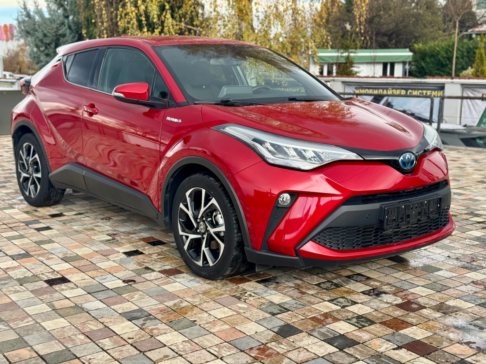 Toyota C-HR 2.0/184к.с./Hybrid/Гаранция/37000км. - изображение 3