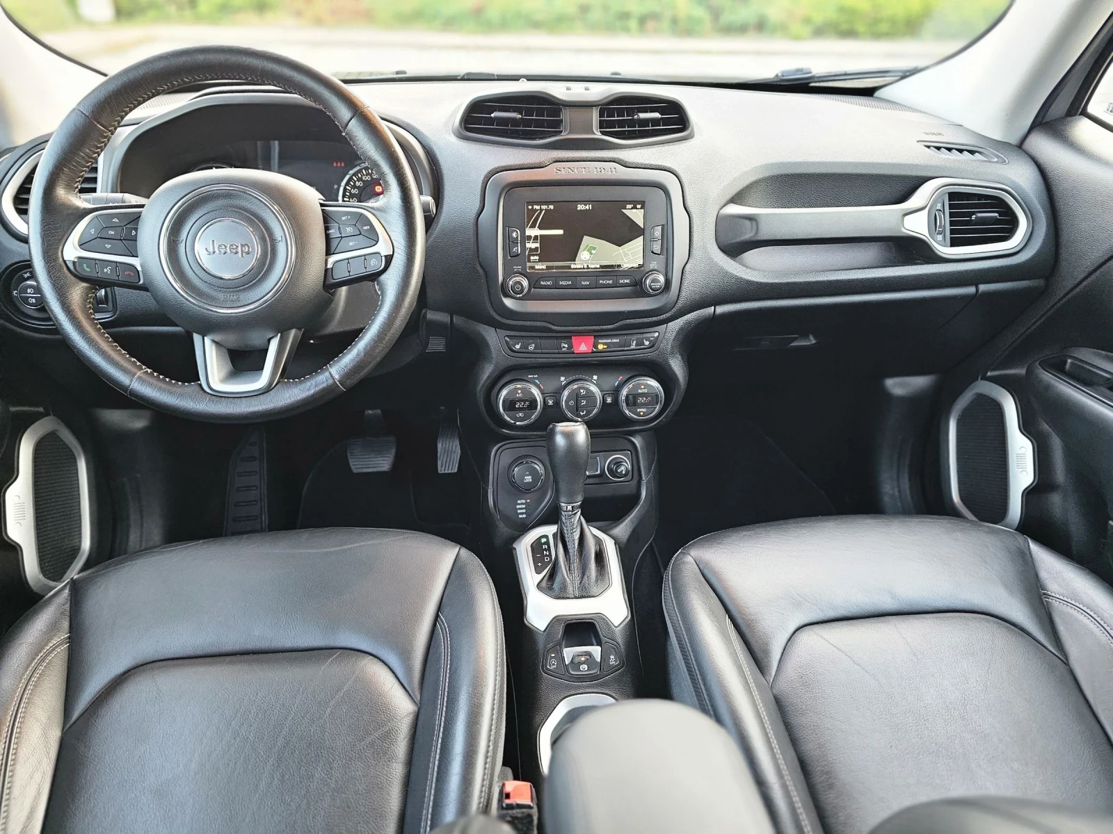 Jeep Renegade 1.4т 170к.с 4х4 LIMITED Avtomat Bi Xenon Koja  - изображение 9