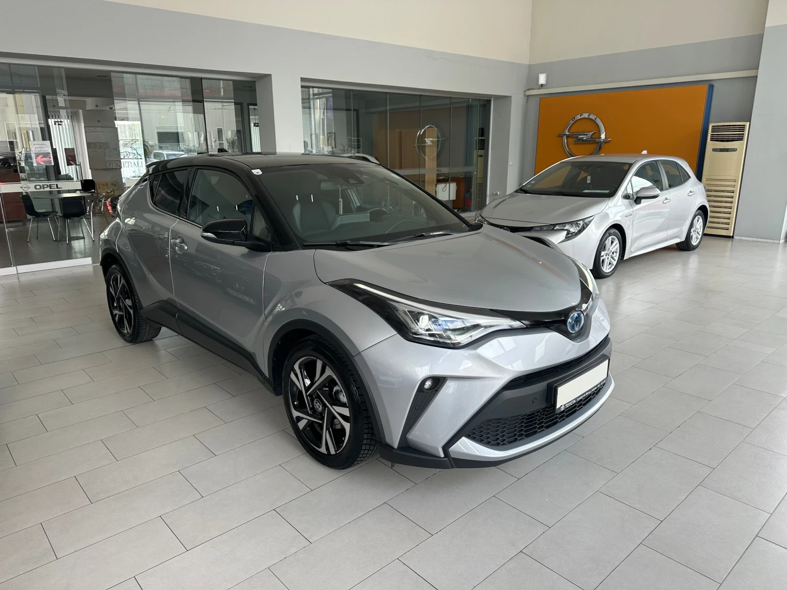 Toyota C-HR Club* Bitone - изображение 8
