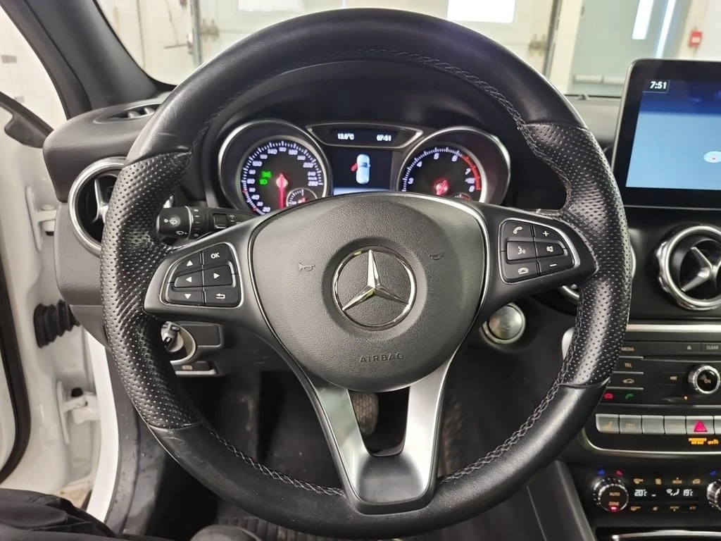 Mercedes-Benz GLA 250 * CARFAX *    | Mobile.bg   10