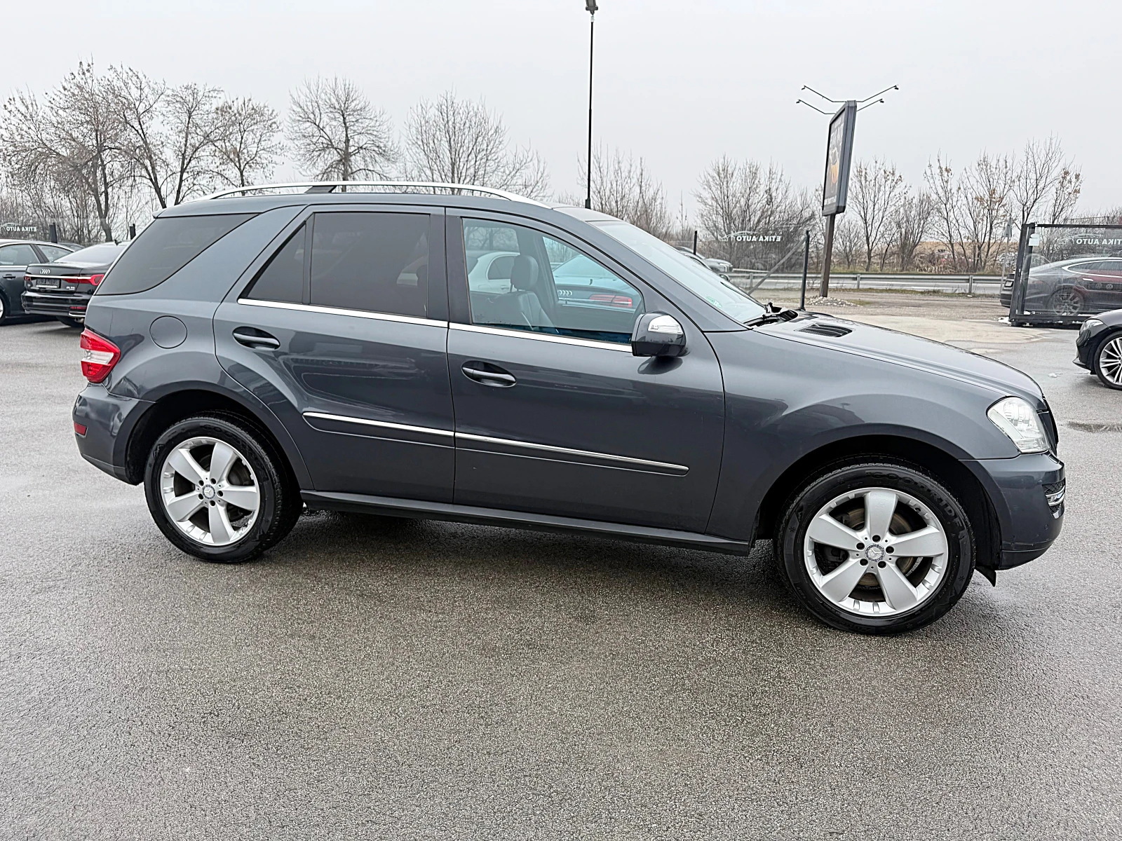 Mercedes-Benz ML 300 FACE-4х4-2011г-LED-XENON-ПОДГРЯВАНЕ-GERMANIA-FULL! - изображение 2