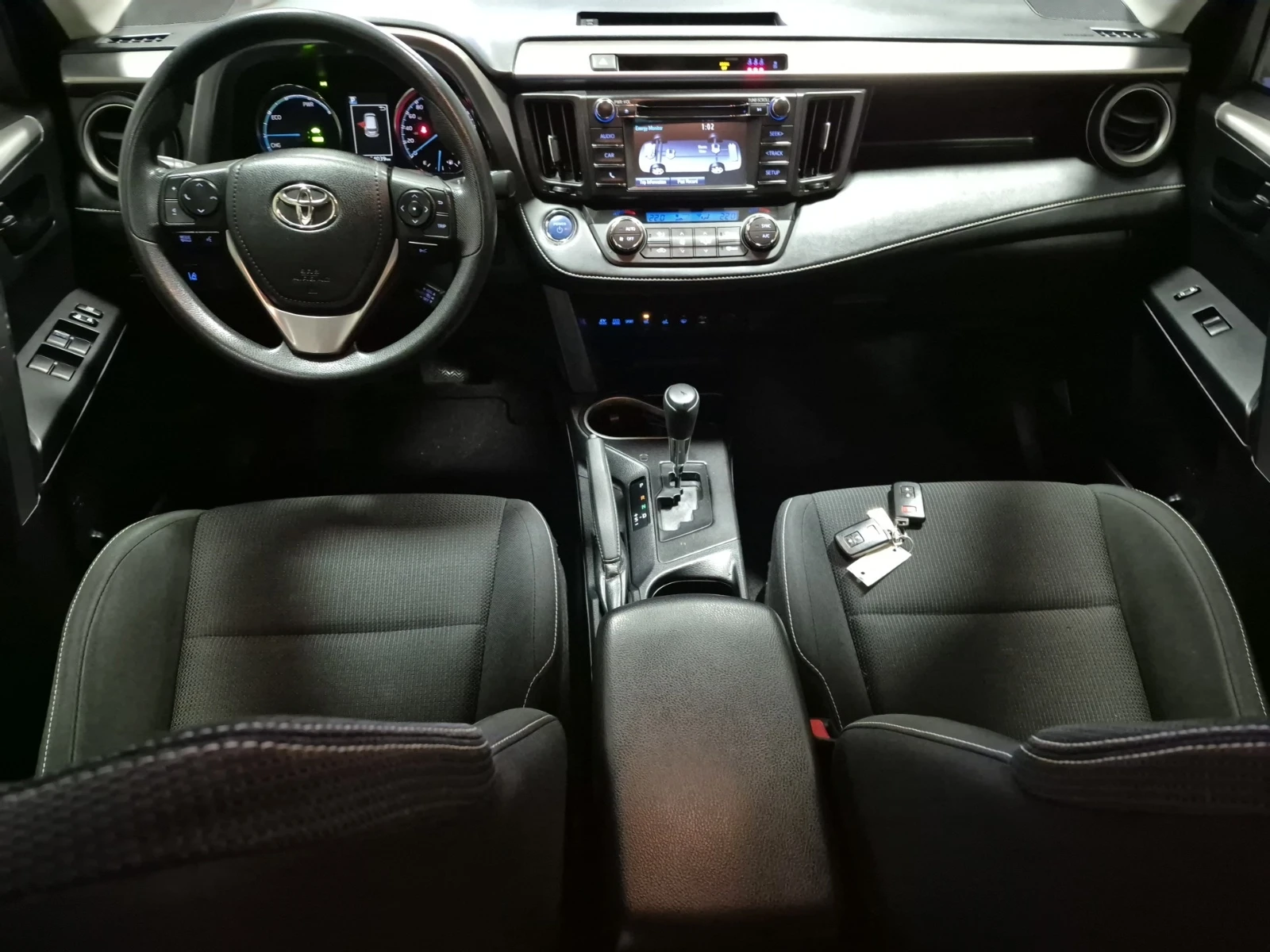 Toyota Rav4 LE+ HYBRID| 2.5L| 4x4| 2 K����  | Mobile.bg � ����������� 11