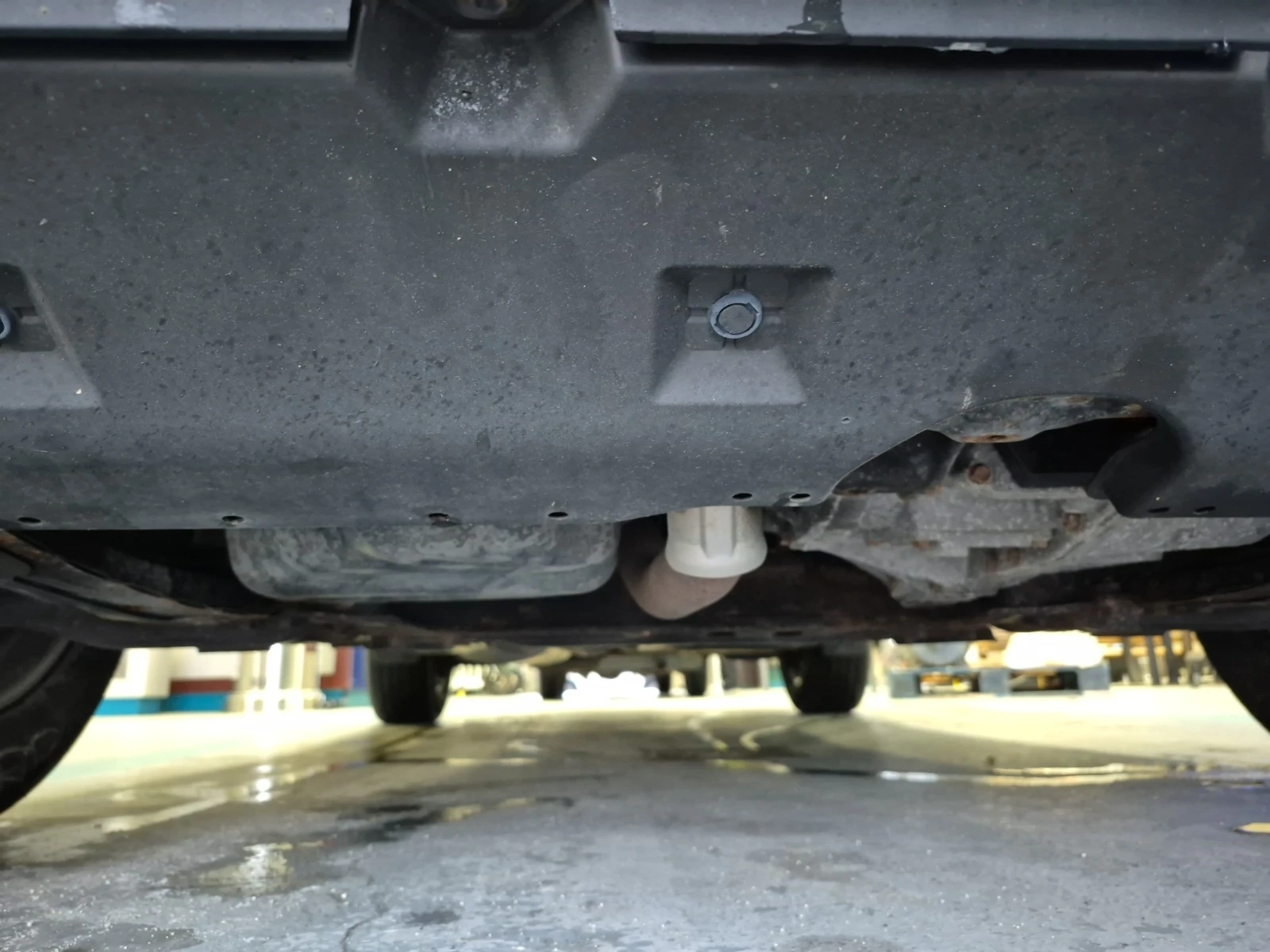 Toyota Rav4 LE+ HYBRID| 2.5L| 4x4| 2 K����  | Mobile.bg � ����������� 13