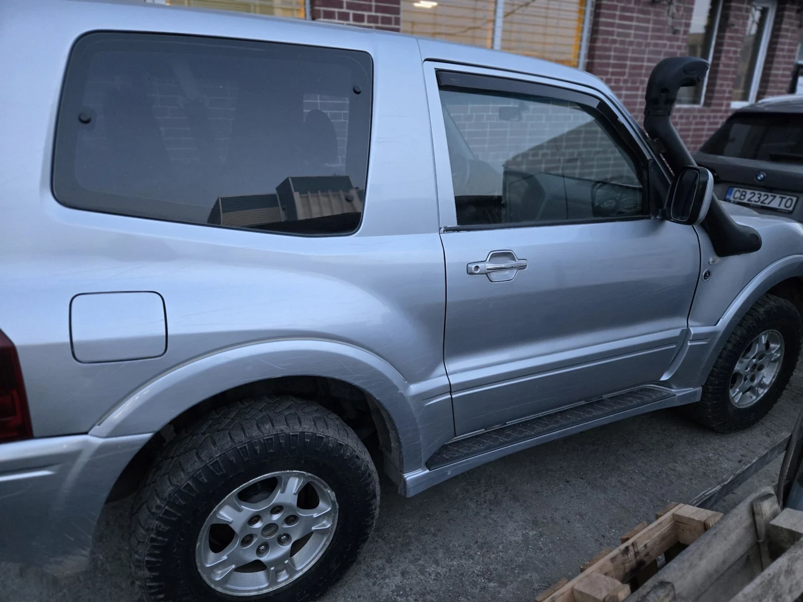 Mitsubishi Pajero 3.2 D-iD, снимка 6 - Автомобили и джипове - 53833261