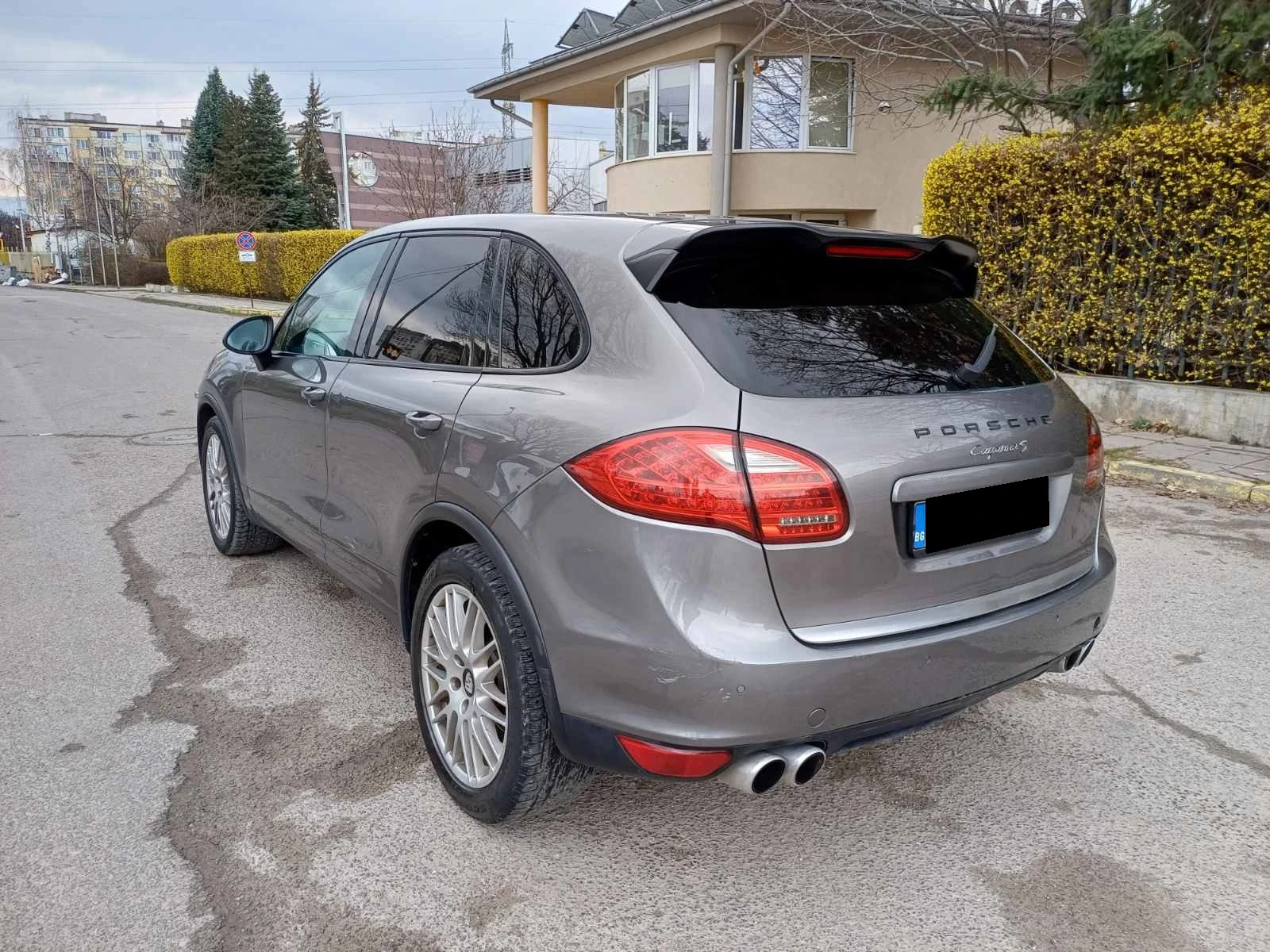 Porsche Cayenne S 4.8 BOSE, снимка 3 - Автомобили и джипове - 53976202