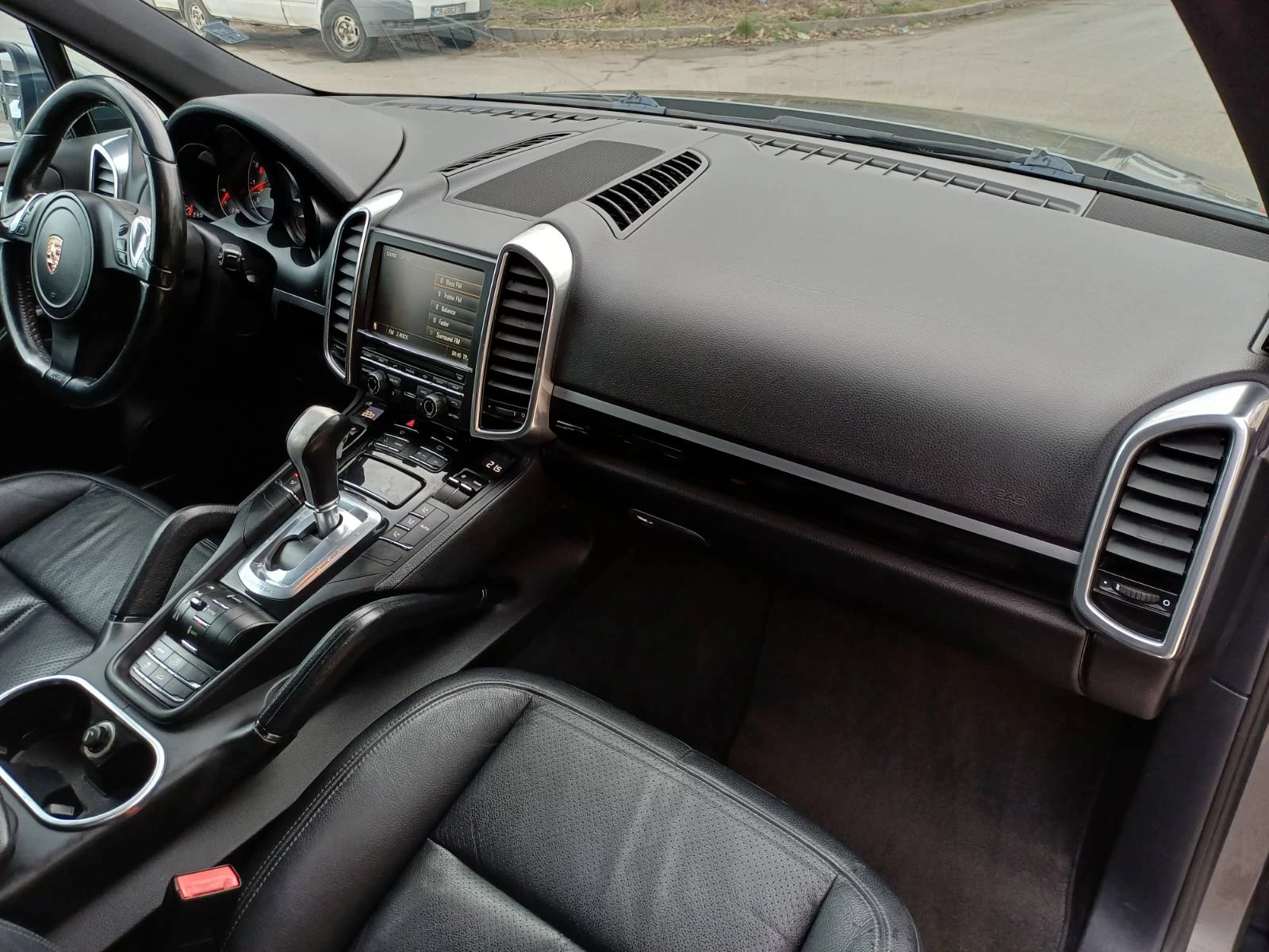 Porsche Cayenne S 4.8 BOSE, снимка 13 - Автомобили и джипове - 53976202