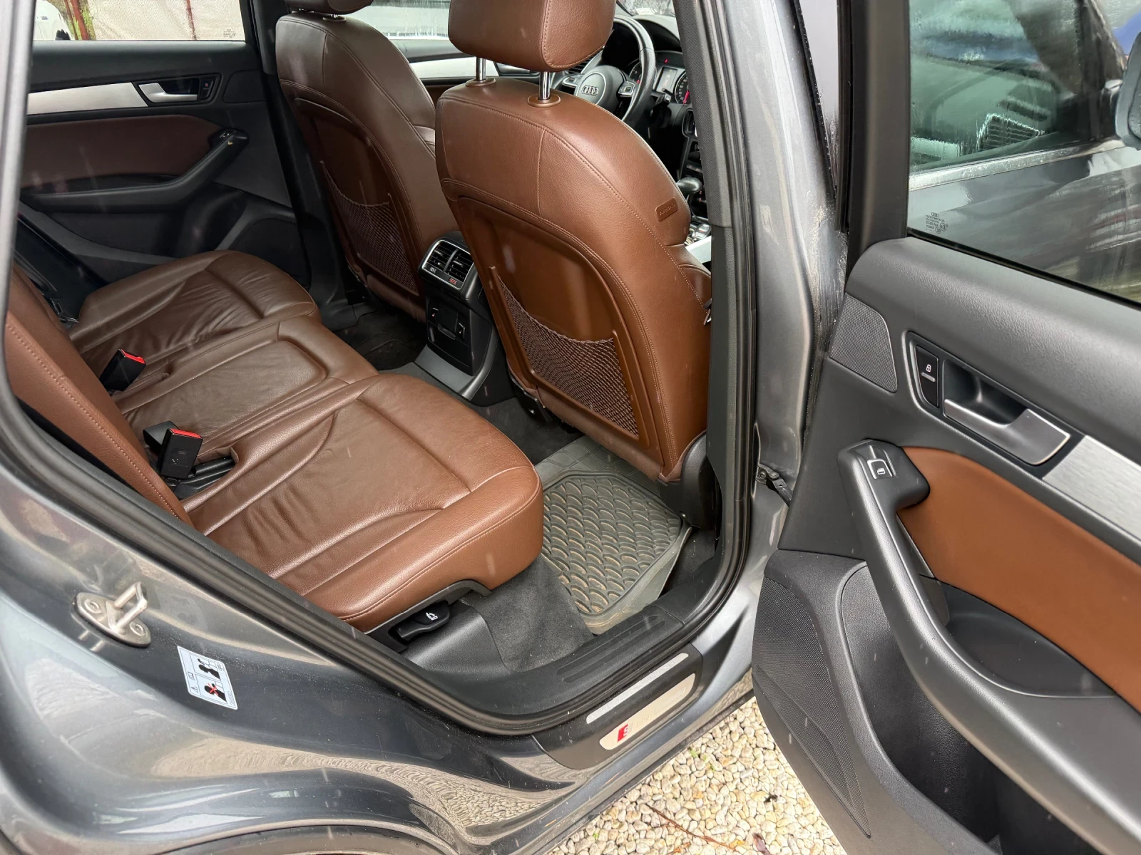 Audi Q5 S-Line , снимка 15 - Автомобили и джипове - 54104913