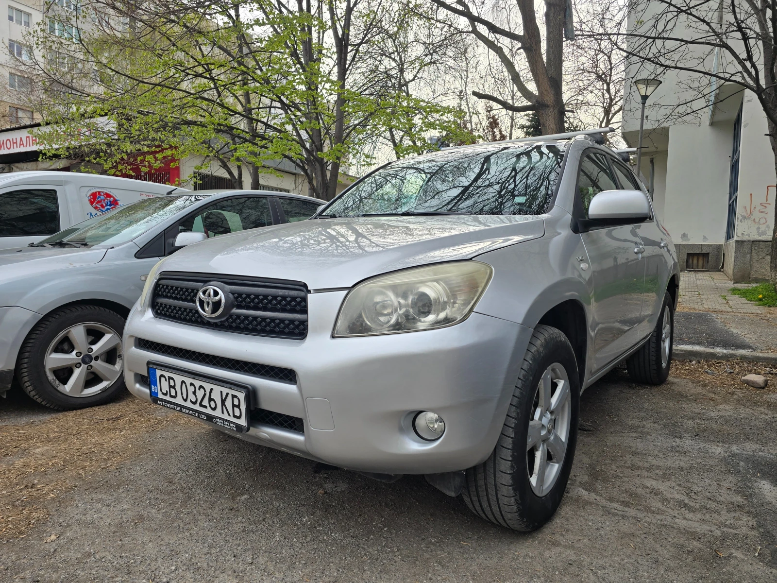 Toyota Rav4, снимка 3 - Автомобили и джипове - 54183825