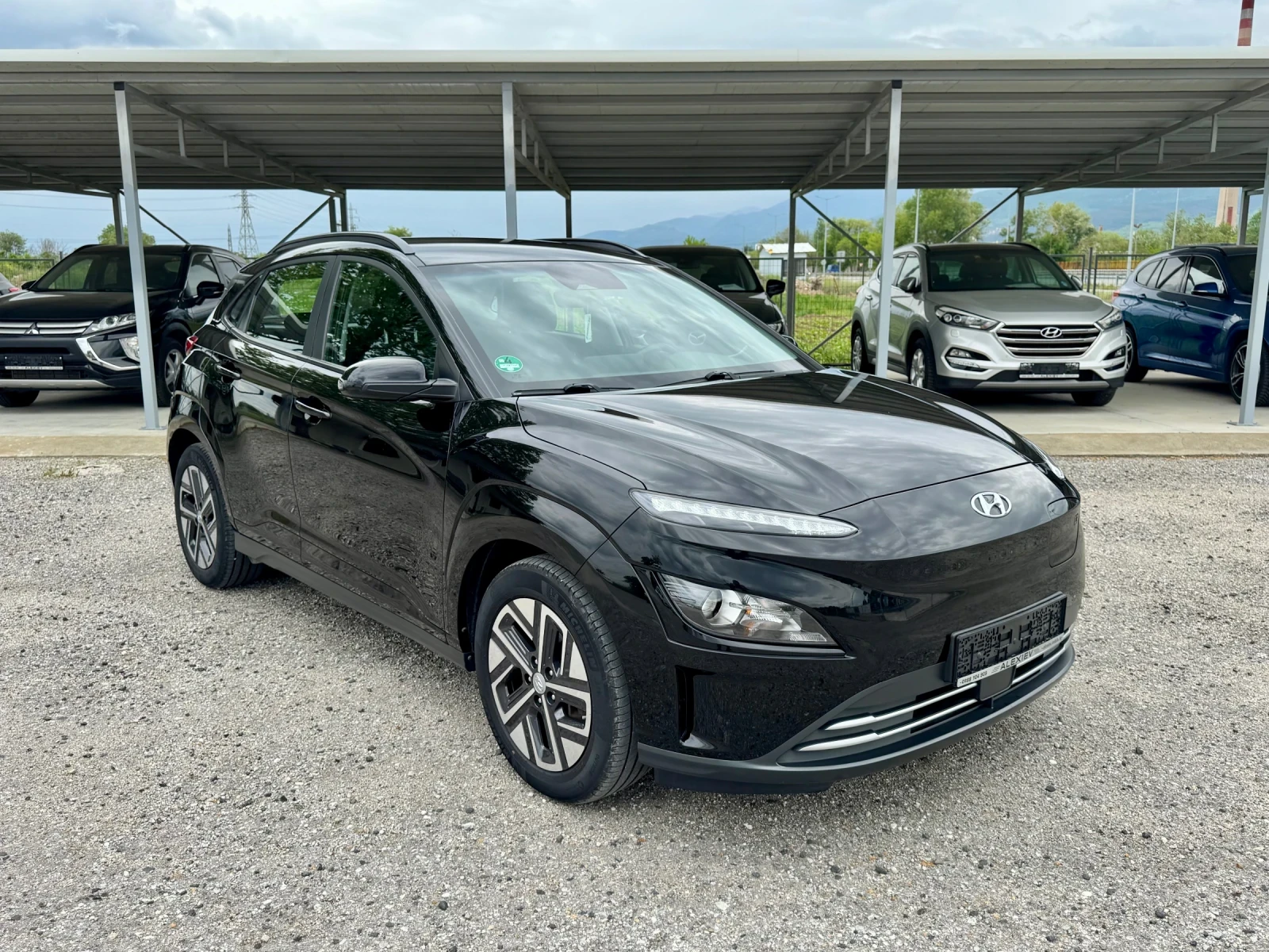 Hyundai Kona Electric 64KWh 100%SOH Facelift Digital, снимка 3 - Автомобили и джипове - 54483973