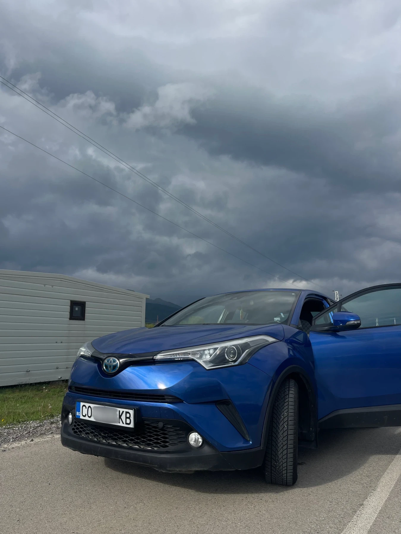 Toyota C-HR, снимка 3 - Автомобили и джипове - 54526208