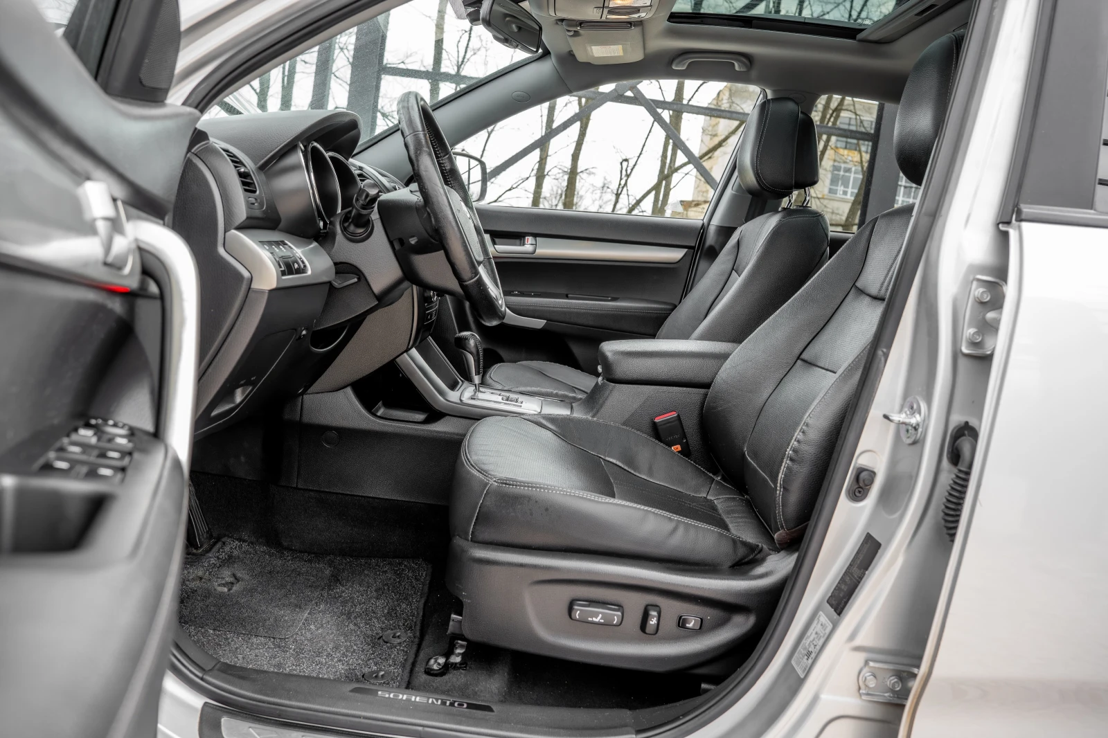 Kia Sorento 2.2CRDI Фейслифт, снимка 8 - Автомобили и джипове - 54561886