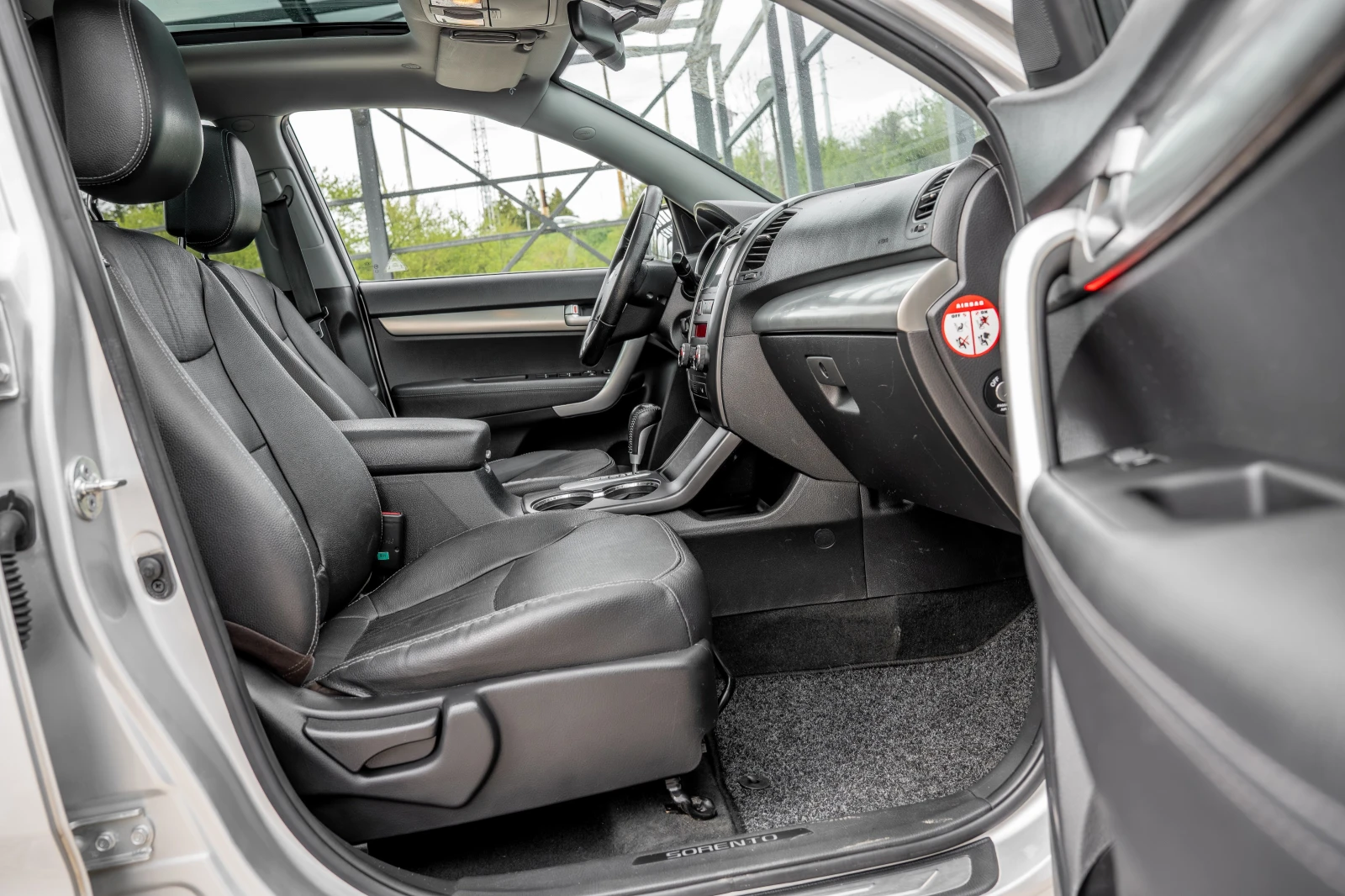 Kia Sorento 2.2CRDI Фейслифт, снимка 10 - Автомобили и джипове - 54561886