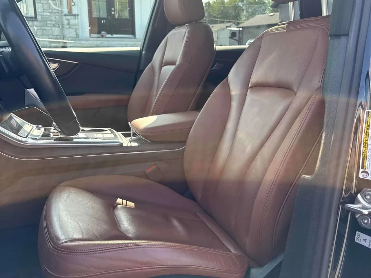 Audi Q7 * Komfort * CARFAX * БЕЗ ПЪРВОНАЧАЛНА ВНОСКА, снимка 10 - Автомобили и джипове - 55226131