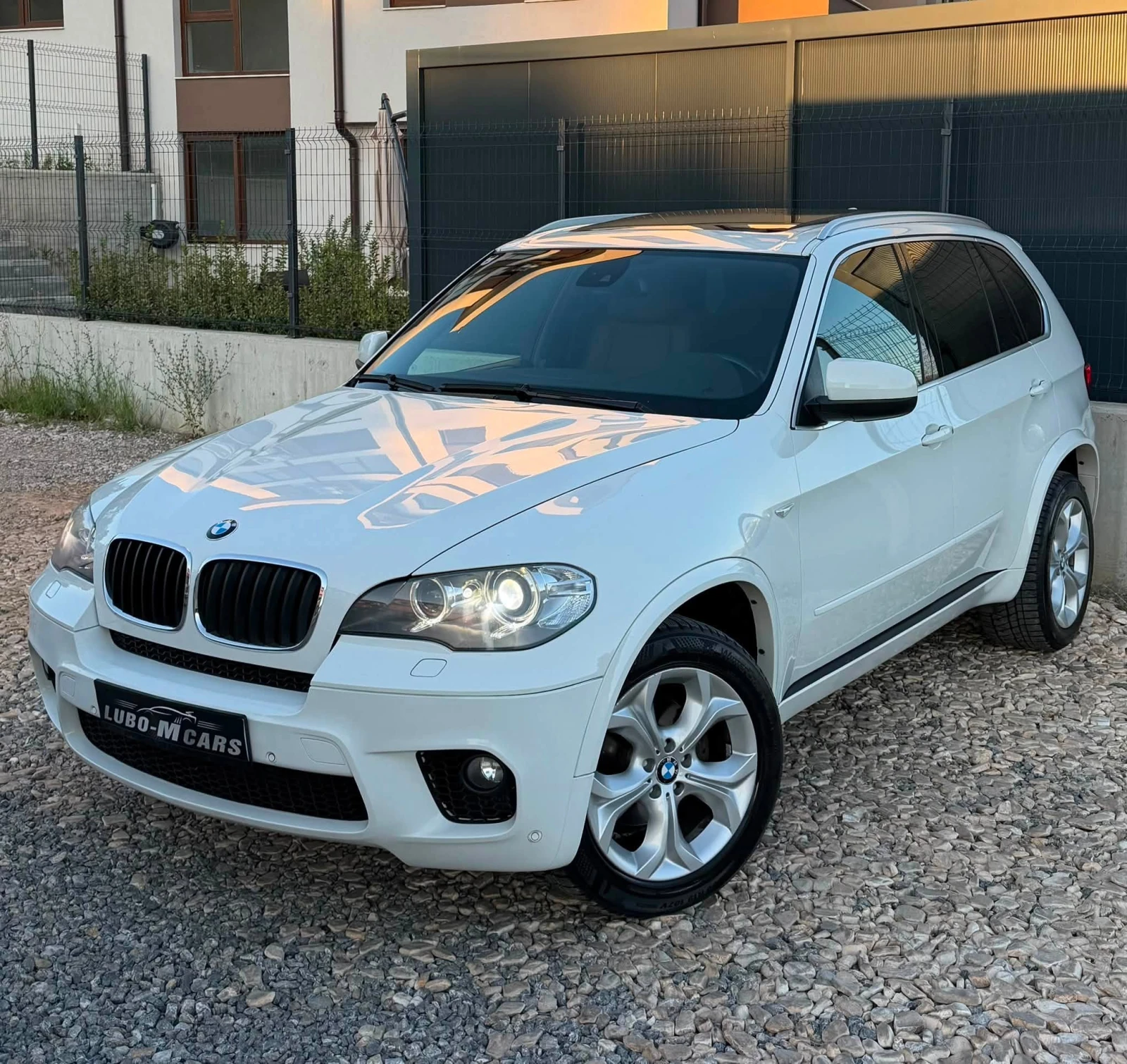 BMW X5 3.0D/245/M-PACK/DYNAMIC DRIVE/PANO