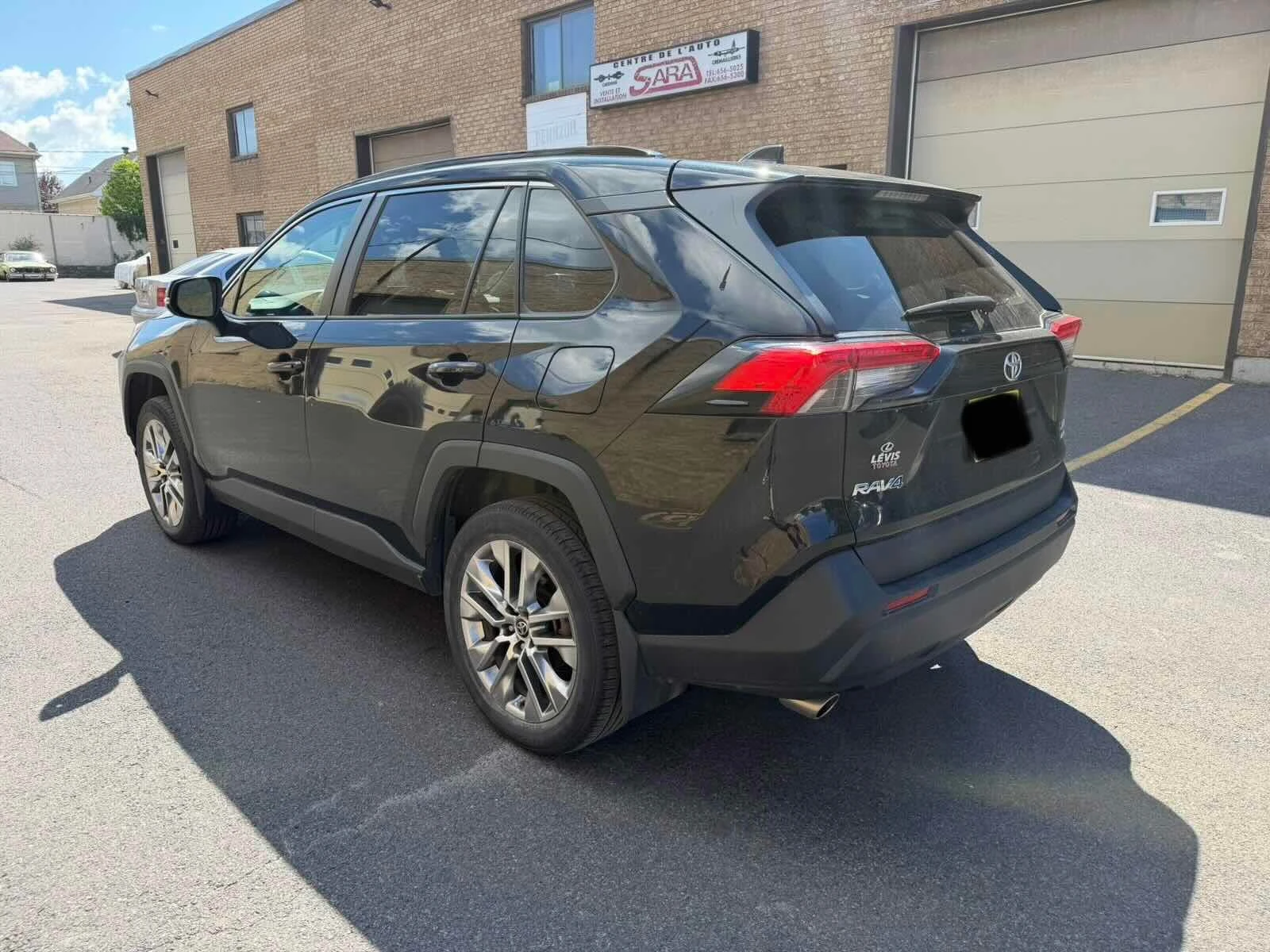 Toyota Rav4 * XLE AWD * АВТОКРЕДИТ БЕЗ ПЪРВОНАЧАЛНА ВНОСКА* , снимка 13 - Автомобили и джипове - 56008585