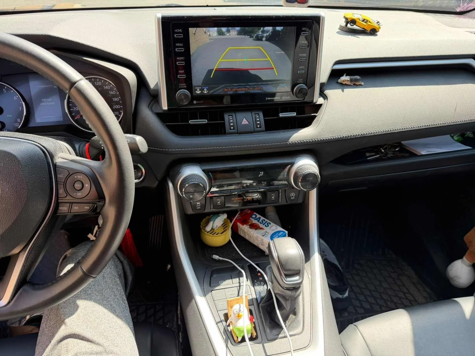Toyota Rav4 * XLE AWD * АВТОКРЕДИТ БЕЗ ПЪРВОНАЧАЛНА ВНОСКА* , снимка 9 - Автомобили и джипове - 56008585